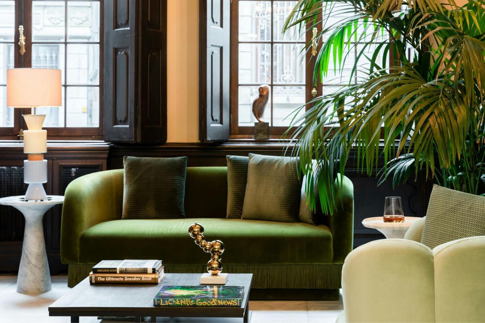 Sapphire House Antwerp, Autograph Collection Hotel Eksteriør billede The Green Sofa